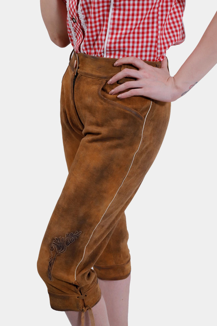 Claudia Schiffer Lederhosen