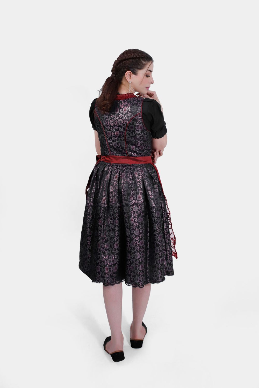 Dirndl Kekilli